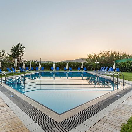 Αλώνια Aparthotel Κολυμβάρι Εξωτερικό φωτογραφία