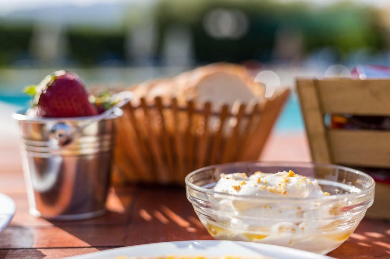 Αλώνια Aparthotel Κολυμβάρι Εξωτερικό φωτογραφία